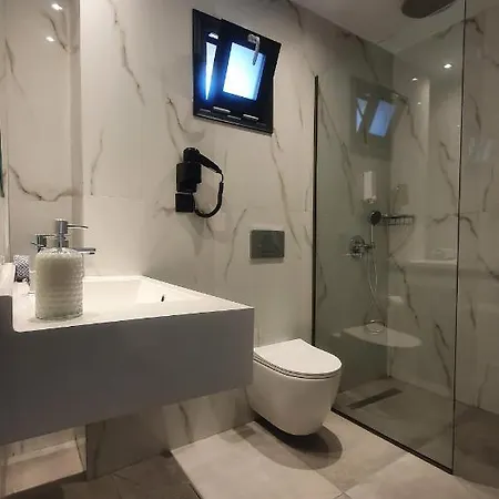Hotel Vrahakia *