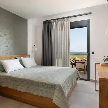 Vrahakia Hotel