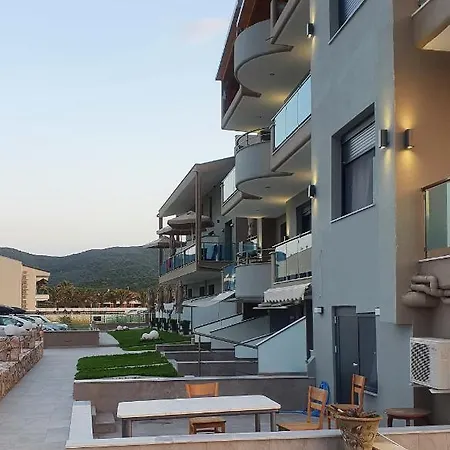 Hotel Vrahakia Sárti