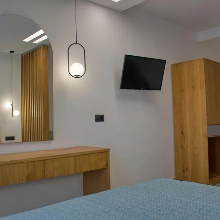 Vrahakia Hotel Sárti